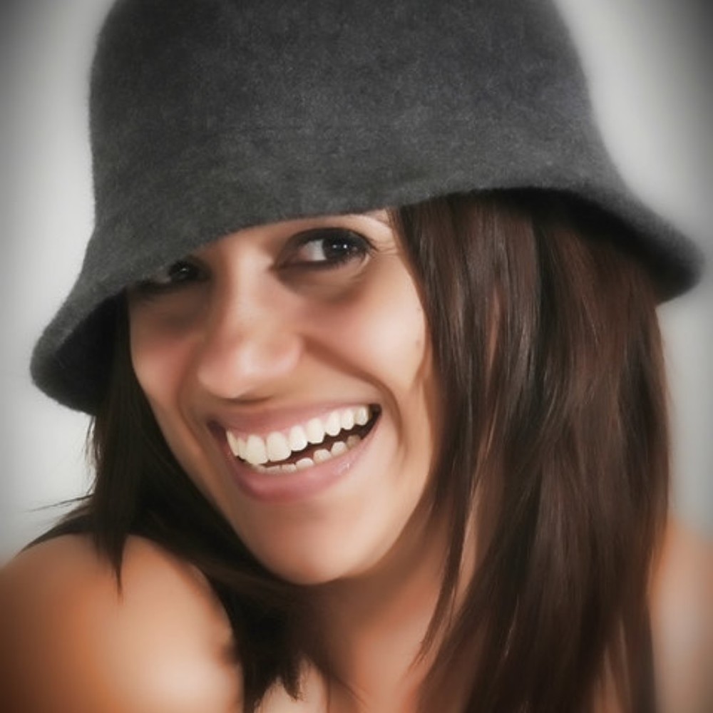 Meet your Posher, Elsy